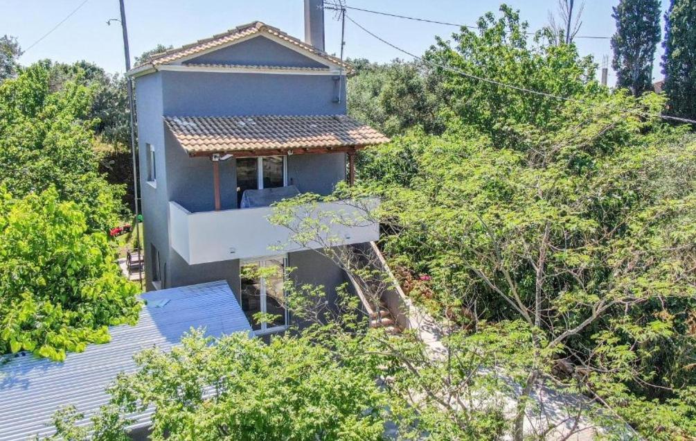 Línia Faeax Guesthouse מראה חיצוני תמונה
